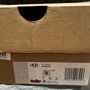 Brand new women’s UGG moccasins